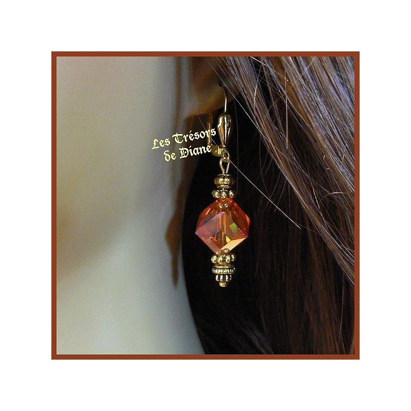 Boucles d'oreilles en cristal irisé faceté orange
