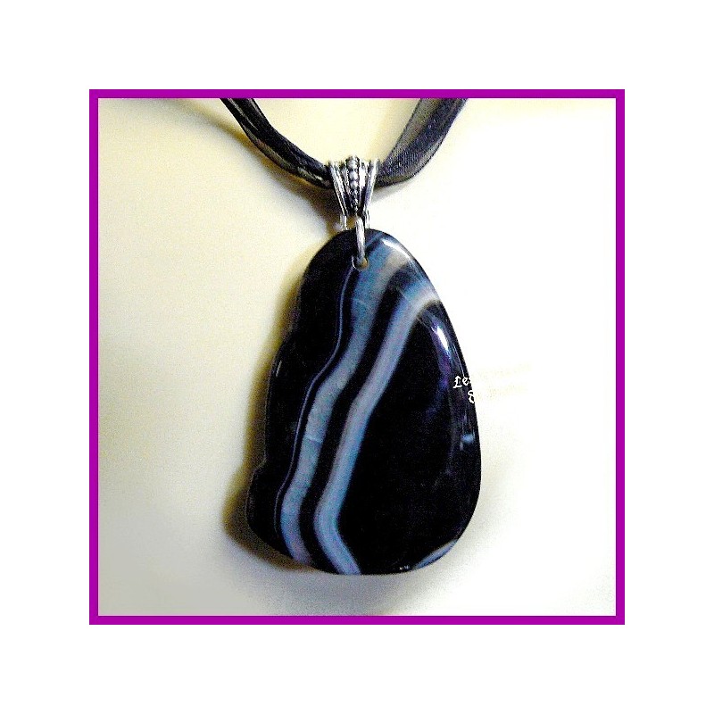 Pendentif en AGATE naturelle