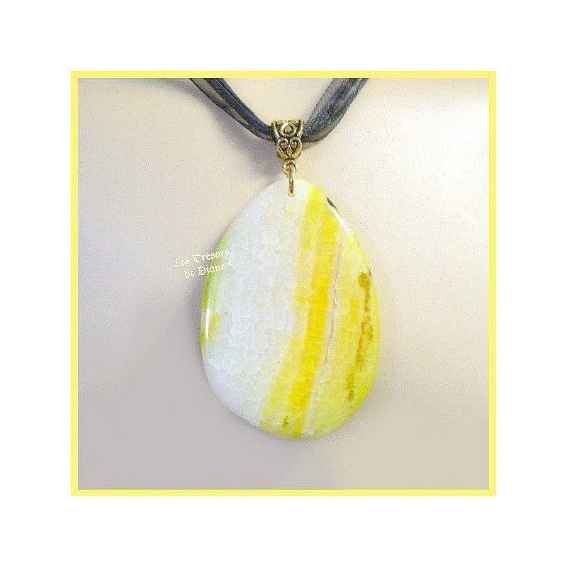 Pendentif en AGATE naturelle