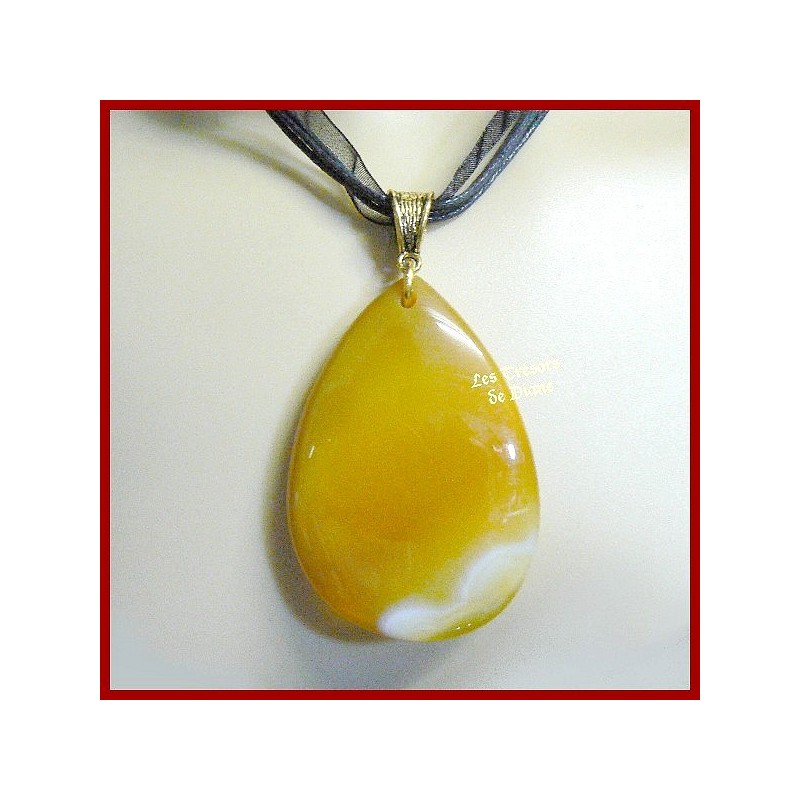 Pendentif LARME en AGATE naturelle