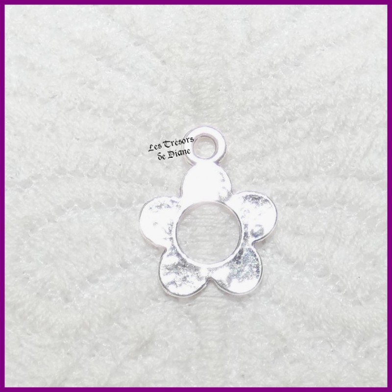 Charm MEDAILLON FLEURI